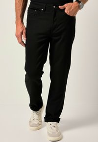 Прямые джинсы Прямые джинсы