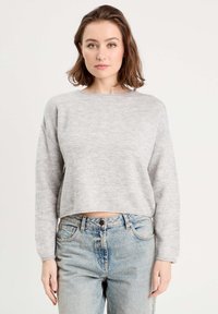 Пуловер Пуловер