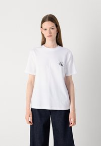 Футболка Футболка