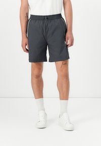 Шорты Шорты