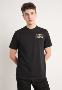 Футболка Футболка