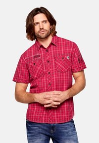 Рубашка с коротким рукавом