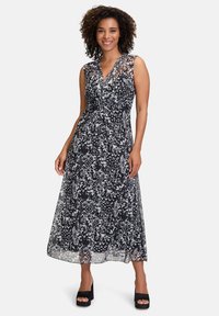 Платье макси