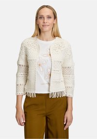 Вязаная кофта Вязаная кофта