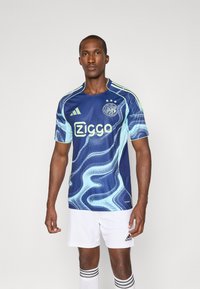 Спортивная форма