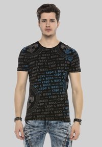 Футболка Футболка