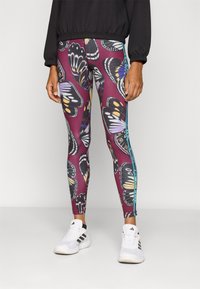 Спортивные штаны