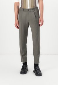 Костюмные брюки Костюмные брюки