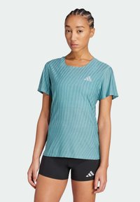 Спортивная майка