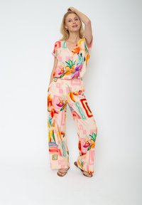 Брюки Брюки