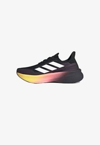 Гандбольные кроссовки