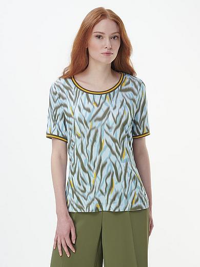 Кофта с круглым вырезом