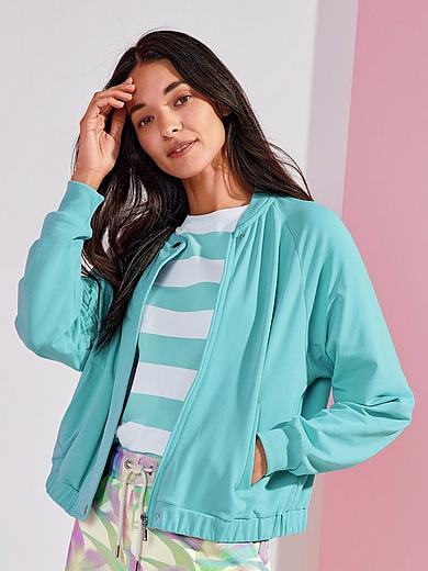 Кофта с круглым вырезом