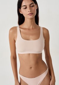 Бюстгальтер