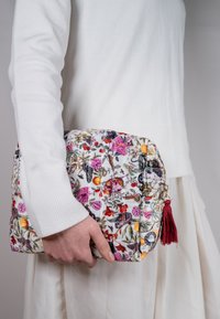 Косметичка