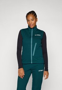 Спортивный жилет