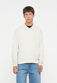 Лонгслив Лонгслив