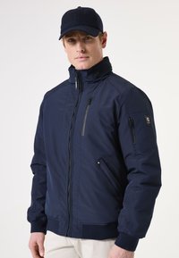 Куртка Куртка