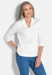 Майка с рукавом три четверти