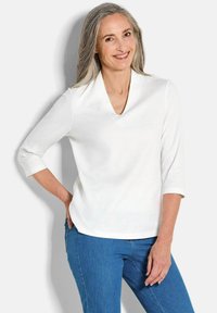 Майка с рукавом три четверти