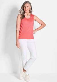 Майка-борцовка