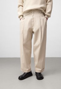 Брюки Брюки