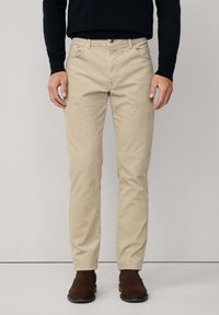 Вельветовые брюки