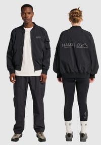 Куртка бомбер Куртка бомбер