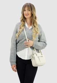 Сумка через плечо