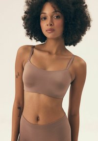 Бюстгальтер