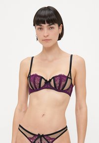 Бюстгальтер