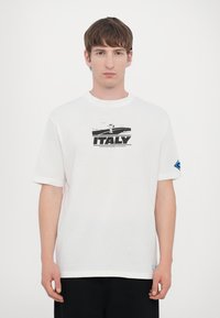 Футболка Футболка