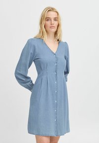 Джинсовое платье