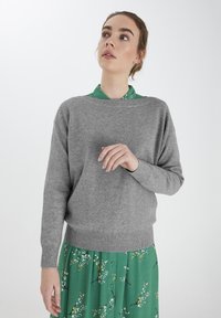 Пуловер Пуловер