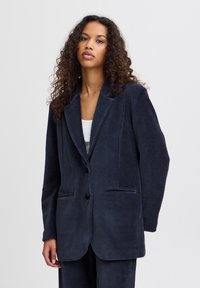 Вельветовая куртка