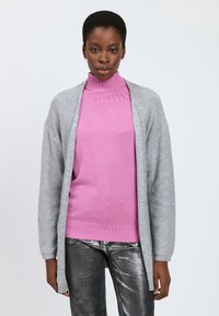 Длинный кардиган