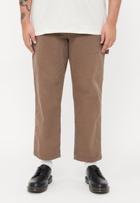 Костюмные брюки