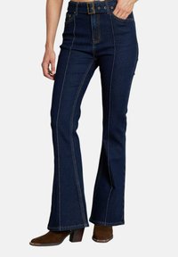 Клешеные брюки