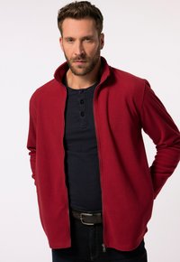 Флисовая куртка