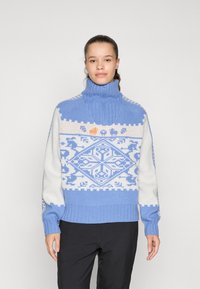 Спортивная толстовка