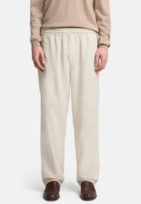 Льняные брюки