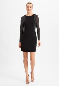 Коктейльное платье