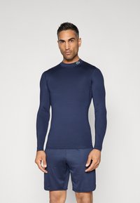 Спортивная майка