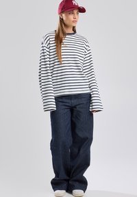 Майка Майка