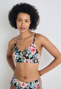 Верх от бикини Верх от бикини