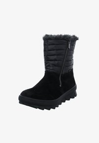 Зимние ботинки