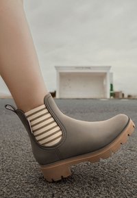 Ботинки челси