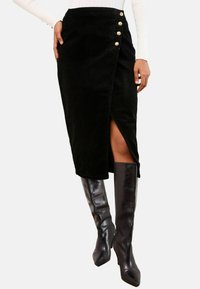 Юбка-карандаш