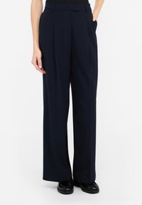 Широкие брюки