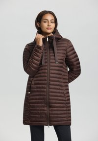 Спортивная куртка